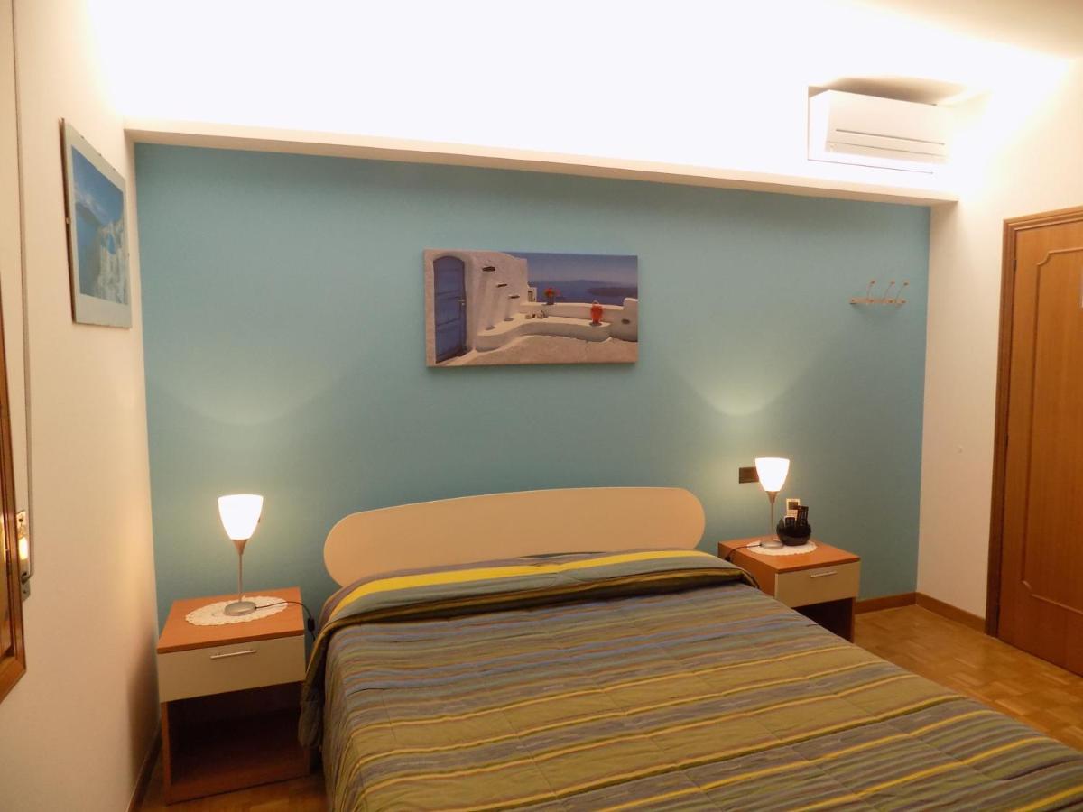 Aparthotel Feeling at Home Castenaso Buitenkant foto